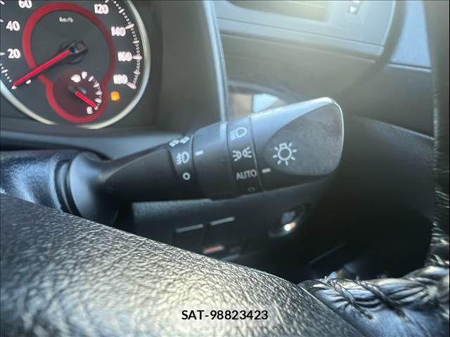 Toyota VELLFIRE 2018-08 8338297-28
