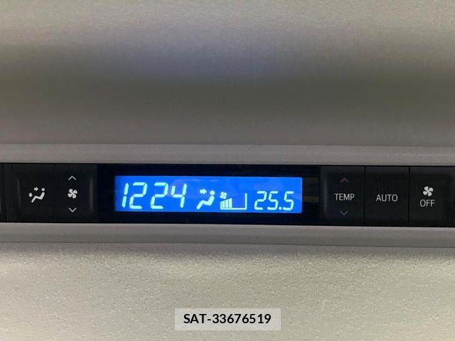 Toyota VELLFIRE 2017-12 8338303-6