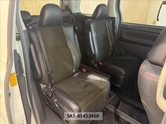 Toyota VELLFIRE 2014-09 8338311-11