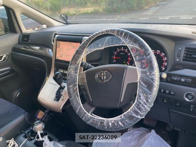 Toyota VELLFIRE 2013-07 8338314-9