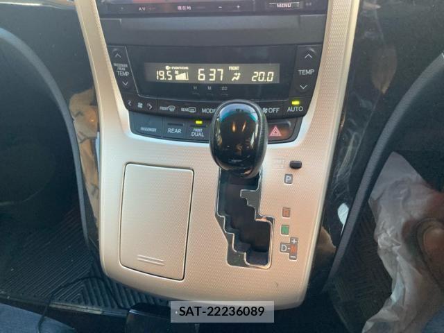 Toyota VELLFIRE 2013-07 8338314-20
