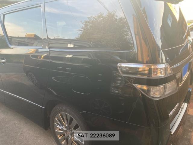 Toyota VELLFIRE 2013-07 8338314-3