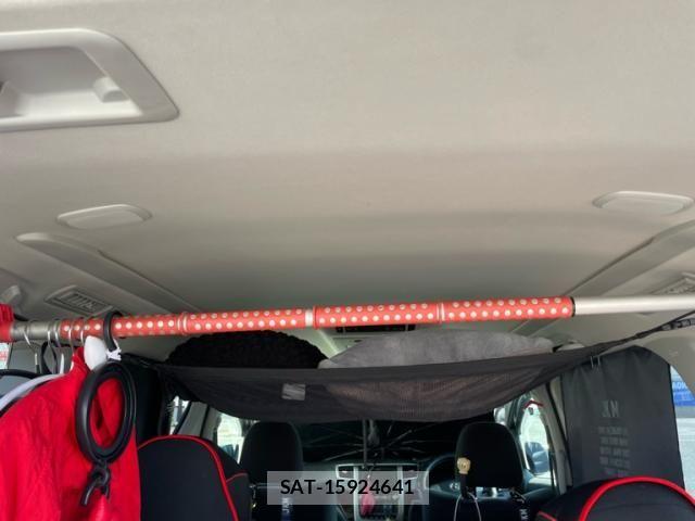 Toyota VELLFIRE 2012-05 8338319-13