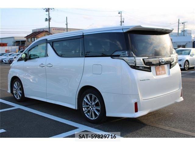 Toyota VELLFIRE 2017-03 8338310-11
