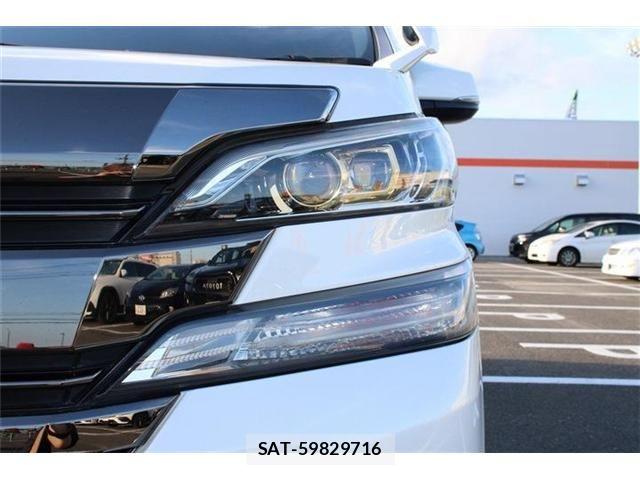Toyota VELLFIRE 2017-03 8338310-20