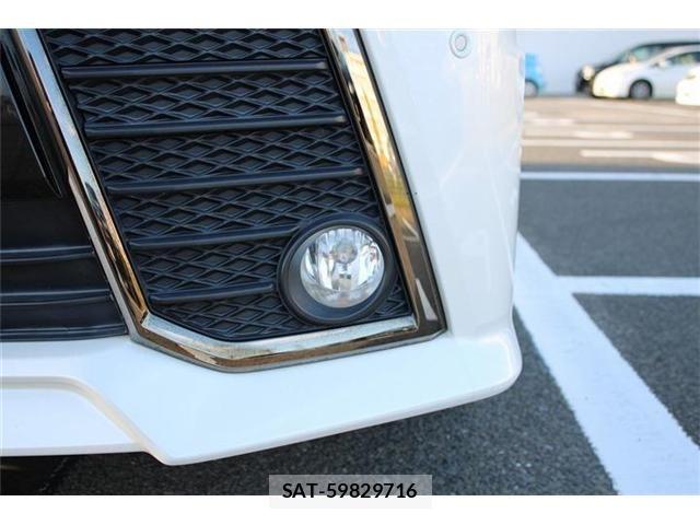 Toyota VELLFIRE 2017-03 8338310-21