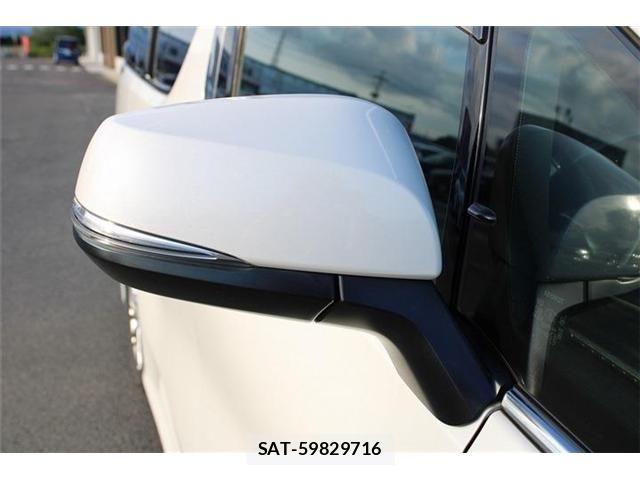 Toyota VELLFIRE 2017-03 8338310-24