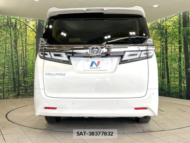 Toyota VELLFIRE 2018-07 8338304-15