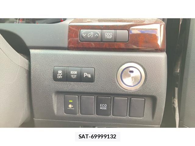 Toyota VELLFIRE 2013-10 8338313-11