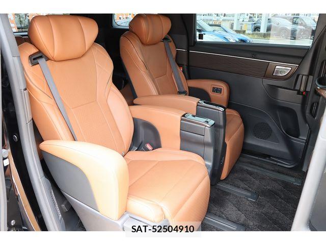 Toyota VELLFIRE 2024-07 8338298-11