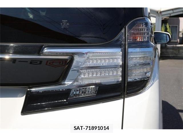 Toyota VELLFIRE 2017-02 8338308-12