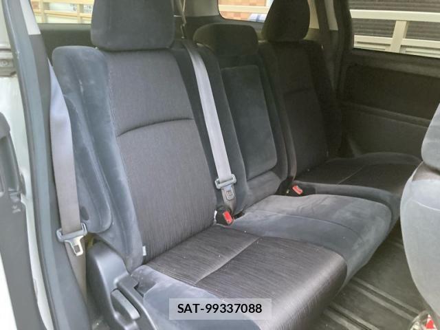 Toyota VELLFIRE 2009-06 8338318-9