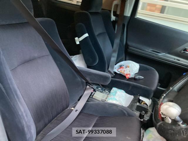 Toyota VELLFIRE 2009-06 8338318-13