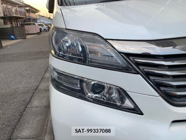 Toyota VELLFIRE 2009-06 8338318-5