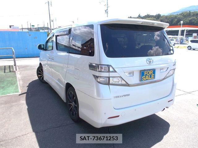 Toyota VELLFIRE 2008-08 8338317-2