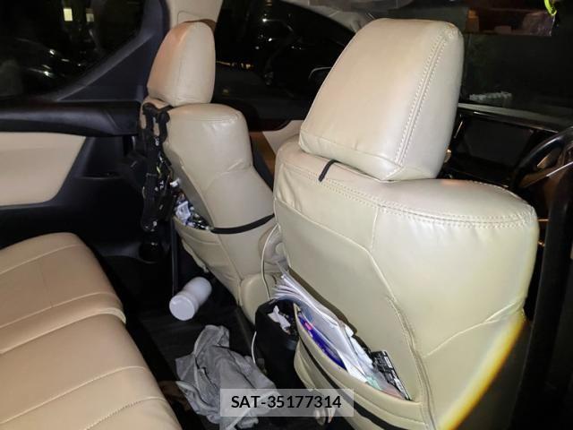 Toyota VELLFIRE 2019-04 8355827-15