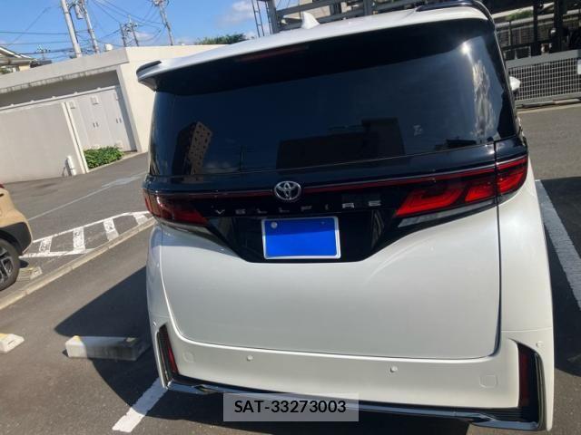 Toyota VELLFIRE 2025-07 8355825-6