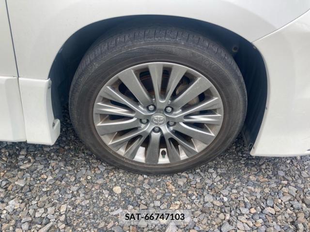 Toyota VELLFIRE 2013-09 8355831-6