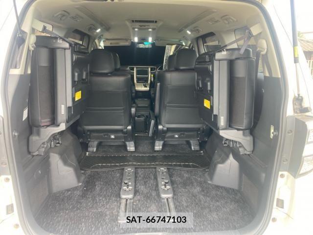Toyota VELLFIRE 2013-09 8355831-7