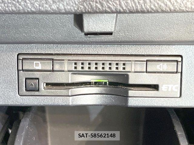 Toyota VELLFIRE 2015-07 8355828-6