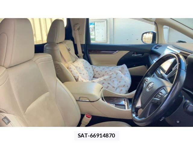 Toyota VELLFIRE 2018-11 8369528-10