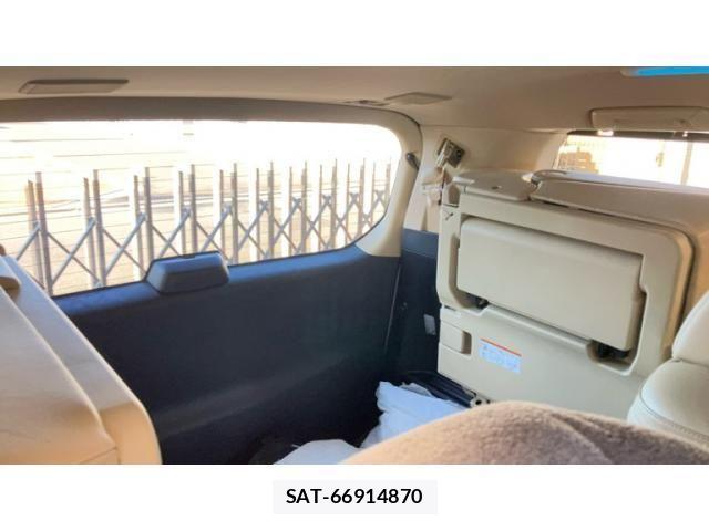 Toyota VELLFIRE 2018-11 8369528-13