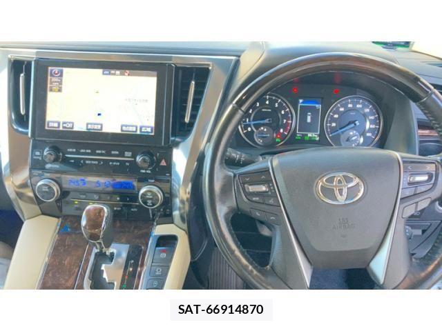 Toyota VELLFIRE 2018-11 8369528-22
