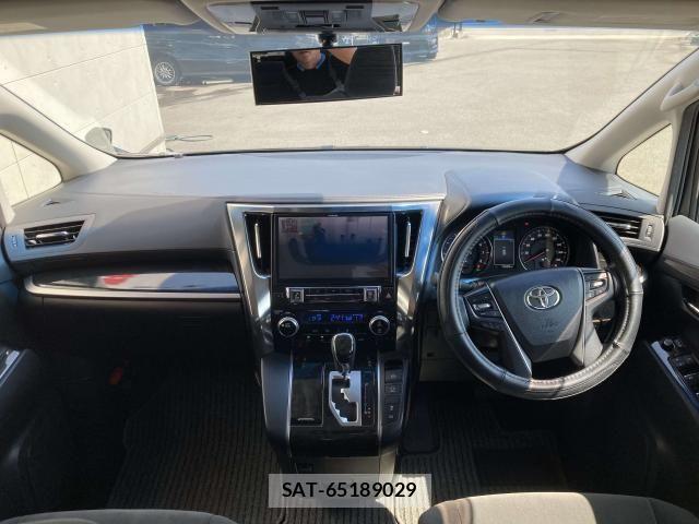 Toyota VELLFIRE 2017-07 8369527-1