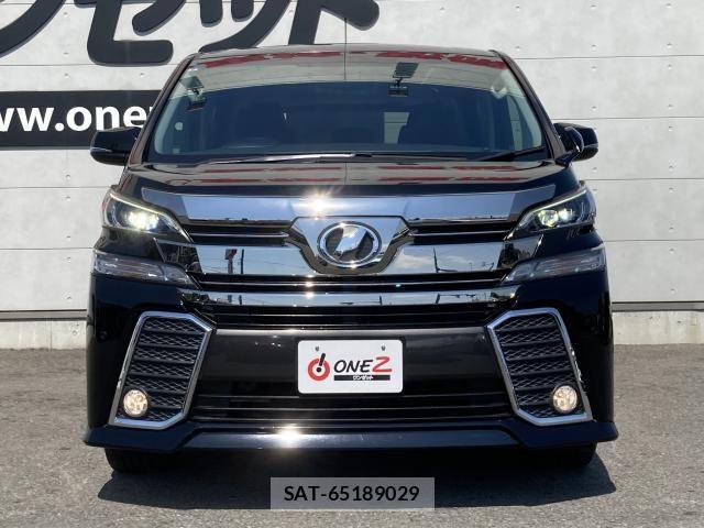 Toyota VELLFIRE 2017-07 8369527-4