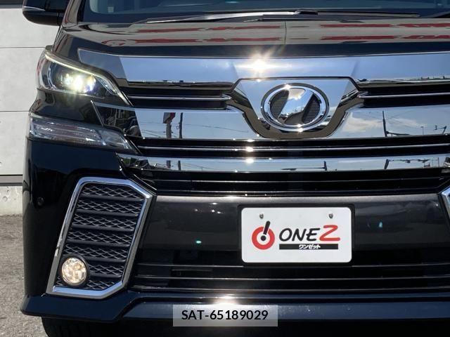 Toyota VELLFIRE 2017-07 8369527-5