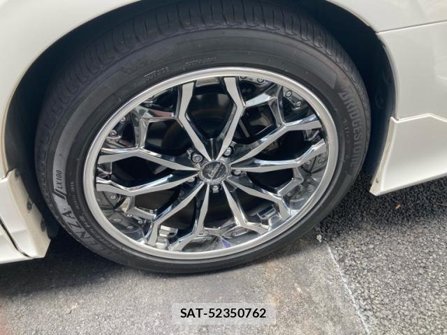 Toyota VELLFIRE 2019-09 8369521-15
