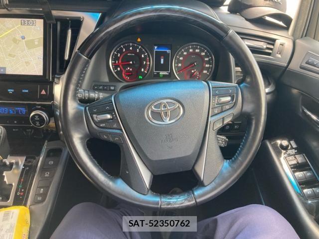 Toyota VELLFIRE 2019-09 8369521-17