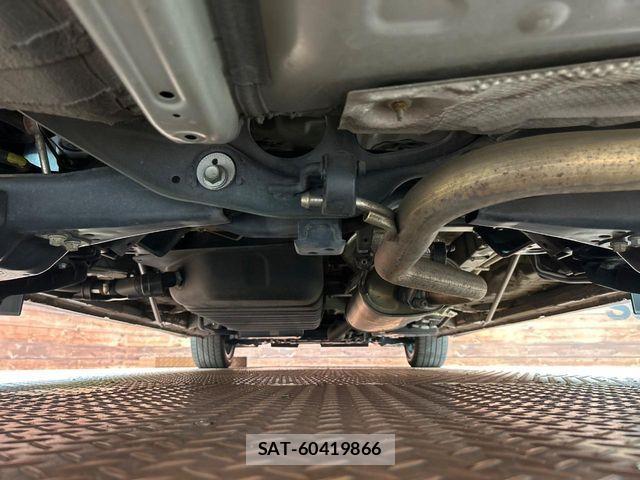 Toyota VELLFIRE 2022-09 8369518-18