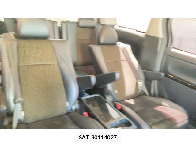 Toyota VELLFIRE 2014-03 8369540-10