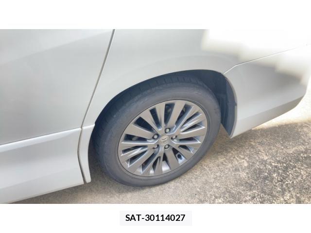 Toyota VELLFIRE 2014-03 8369540-3