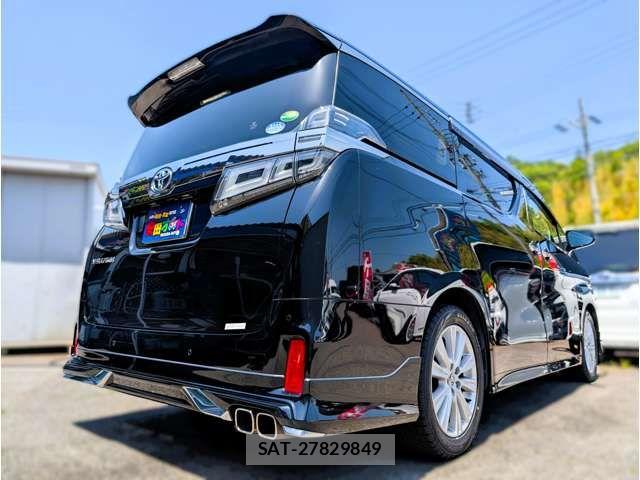 Toyota VELLFIRE 2019-09 8369524-18