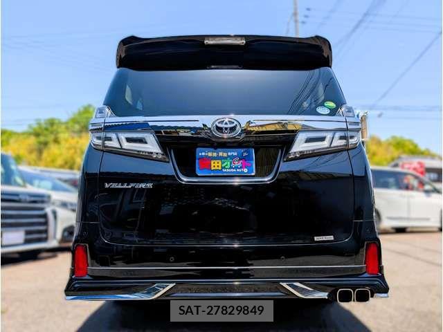 Toyota VELLFIRE 2019-09 8369524-19