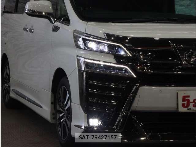 Toyota VELLFIRE 2019-01 8369520-16