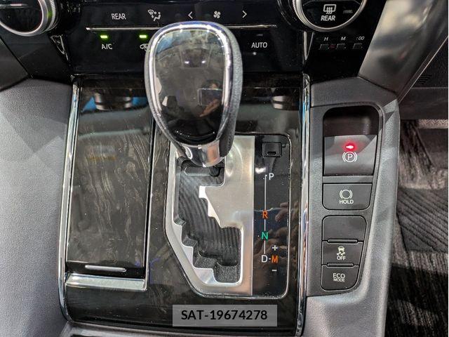 Toyota VELLFIRE 2016-02 8369529-9