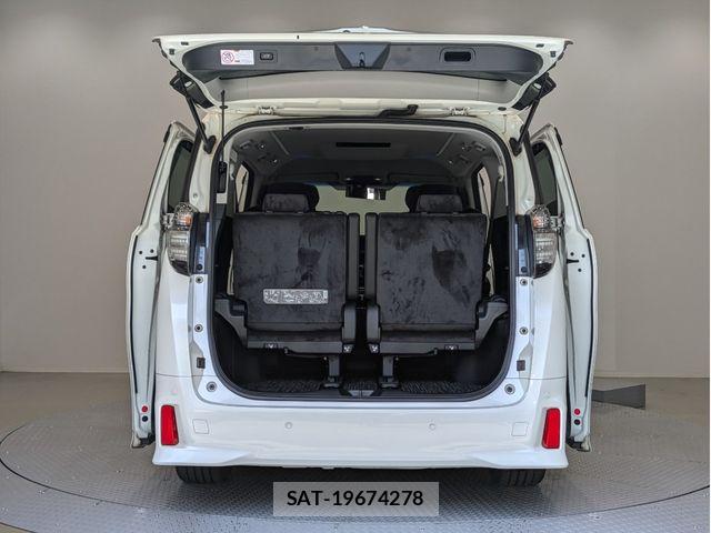 Toyota VELLFIRE 2016-02 8369529-4