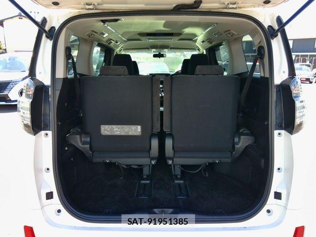 Toyota VELLFIRE 2016-10 8369534-14