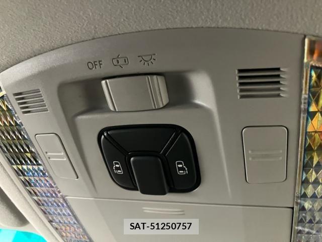 Toyota VELLFIRE 2009-01 8369542-20
