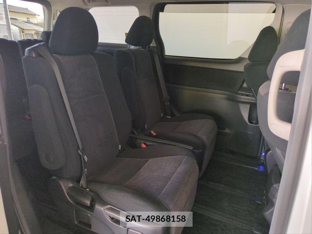 Toyota VELLFIRE 2012-03 8369535-27