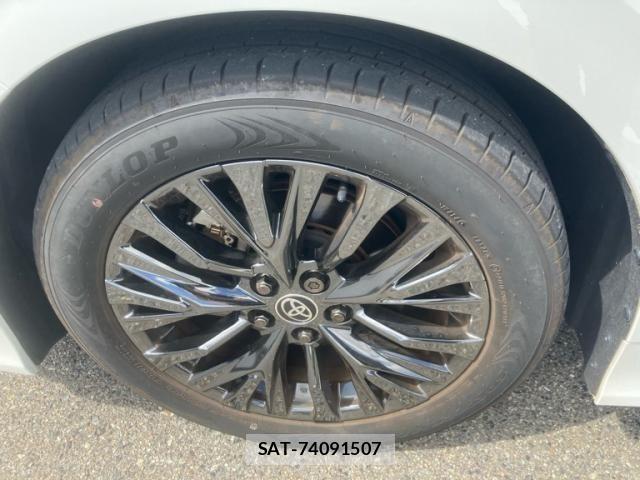 Toyota VELLFIRE 2024-03 8369517-15