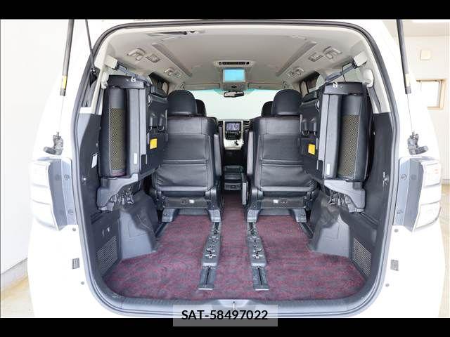 Toyota VELLFIRE 2014-03 8369536-19