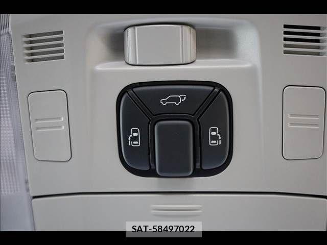 Toyota VELLFIRE 2014-03 8369536-2