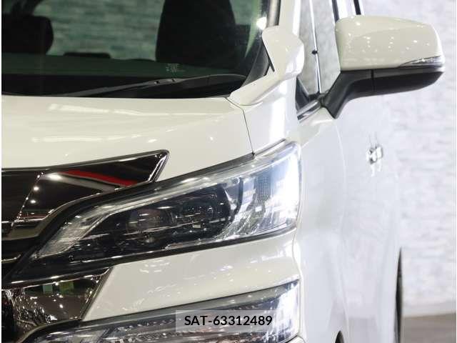 Toyota VELLFIRE 2017-08 8369530-16