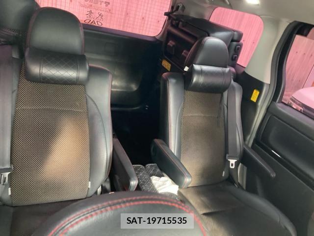 Toyota VELLFIRE 2014-11 8369538-13