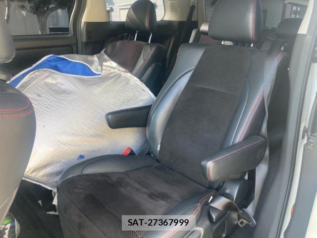 Toyota VELLFIRE 2013-09 8369539-9
