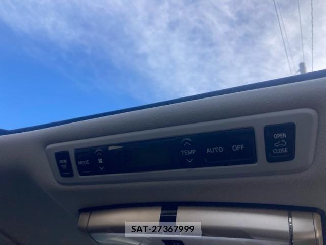 Toyota VELLFIRE 2013-09 8369539-21